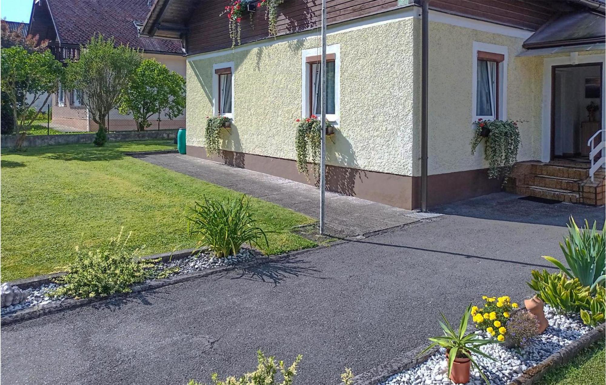 Ruhige Ferienwohnung Loich Exteriör bild